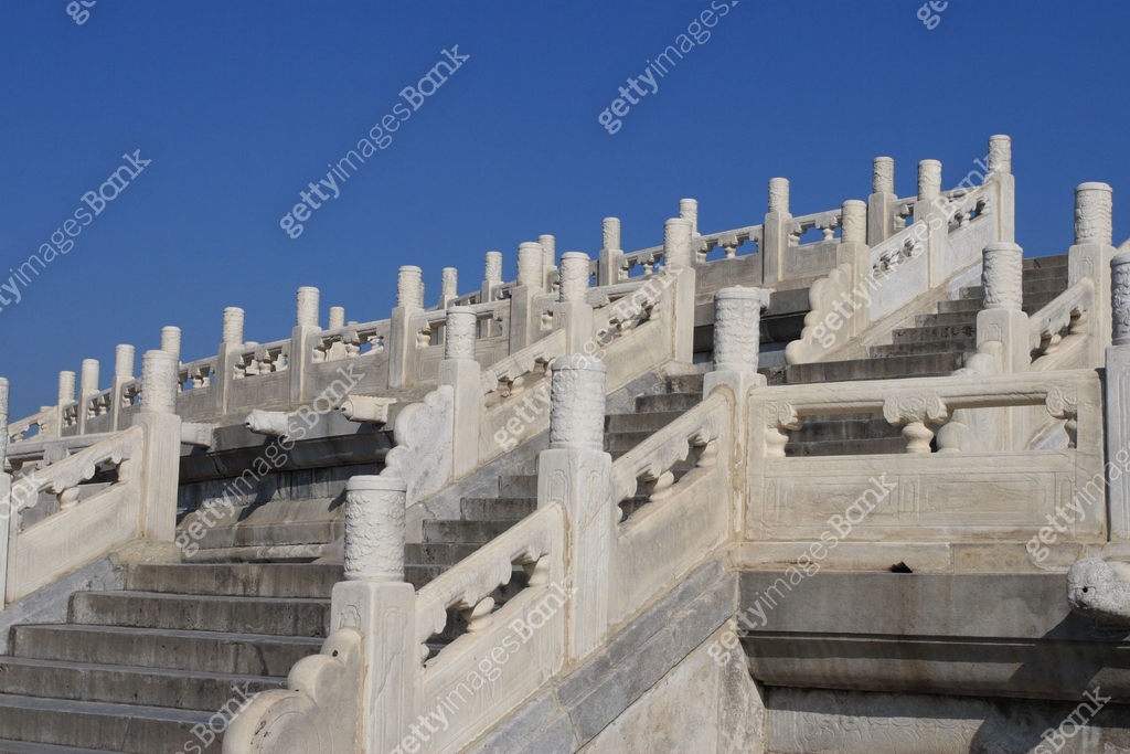 stone railing in chinese temple 이미지 (146774468) - 게티이미지뱅크