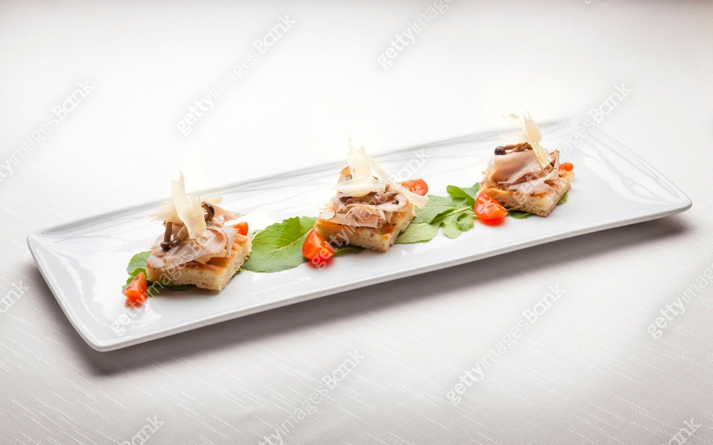 Crostini di focaccia, Italian Fine Dining Appetizer 이미지 (166141295 ...