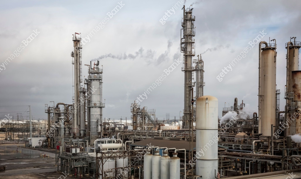Refinery Process Unit 이미지 (639540282) - 게티이미지뱅크