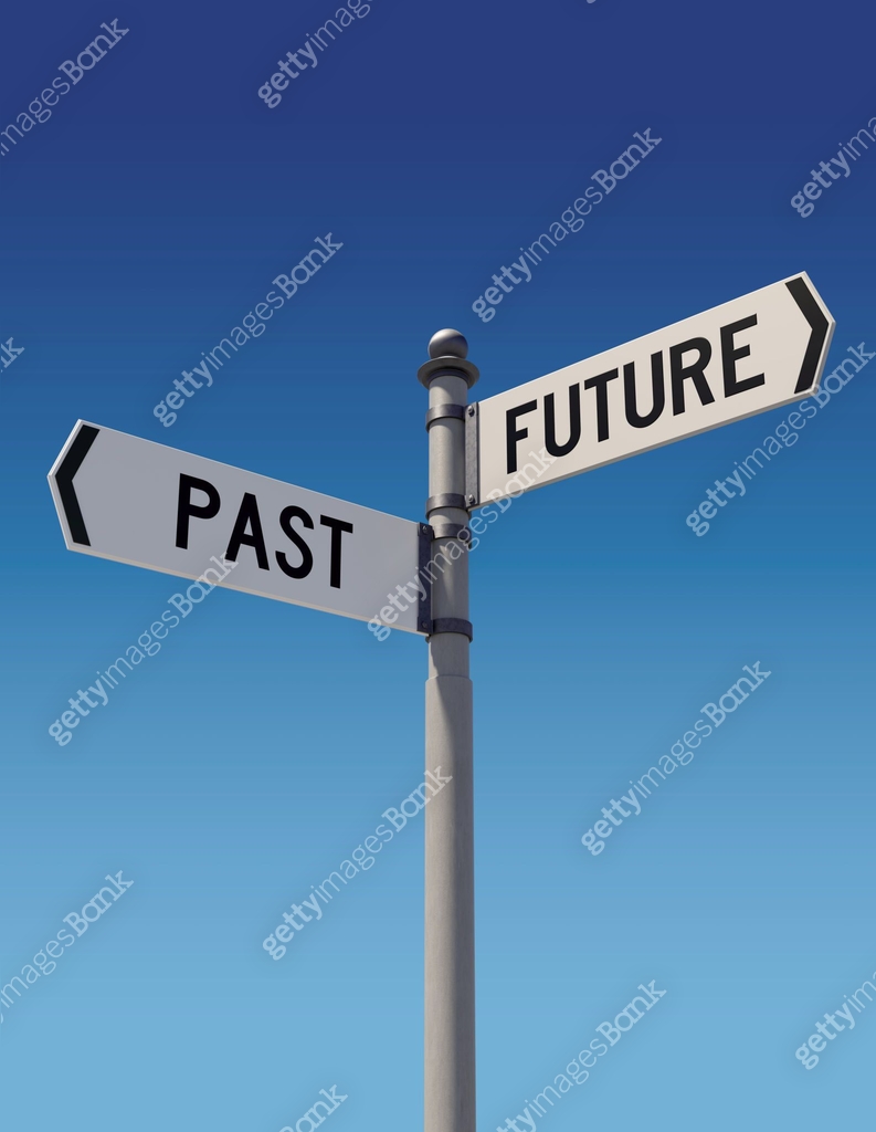 Street signs pointing opposite directions: Past or Future 이미지 ...