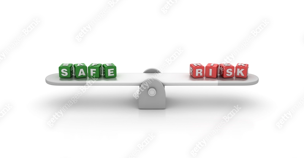 Seesaw with Safe Risk Buzzword Cubes - 3D Rendering 이미지 (919741990 ...