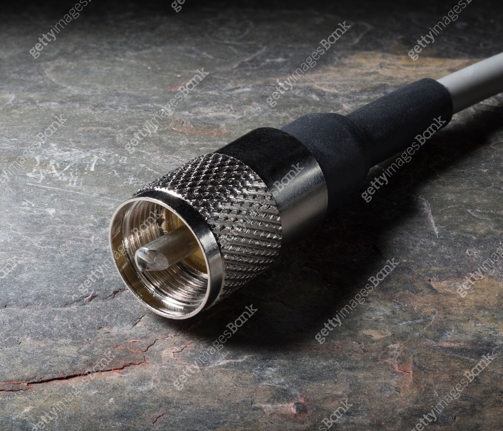 PL-259 antenna connection with coaxial cable 이미지 (951533322) - 게티이미지뱅크
