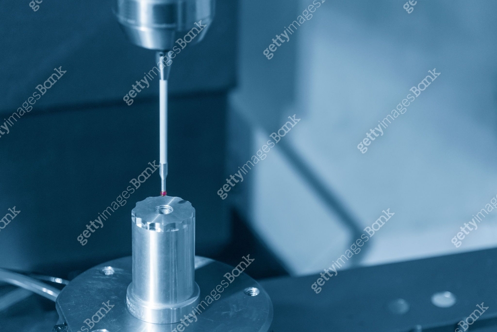 The multi-axis CMM machine 이미지 (942477494) - 게티이미지뱅크