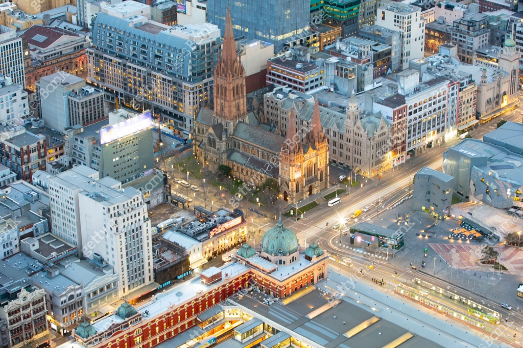 Melbourne Intersection Melbourne's Famous Intersection at Sunrise 이미지 (1026823300) - 게티이미지뱅크