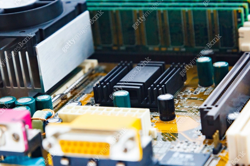 Computer Boarde PC electronic board with electrical components. 이미지 (1065978454) - 게티이미지뱅크