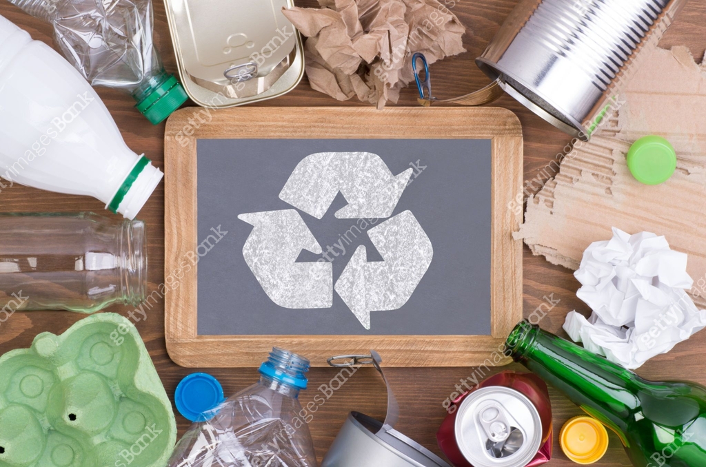 Recycling garbage such as glass, plastic, metal and paper 이미지 ...