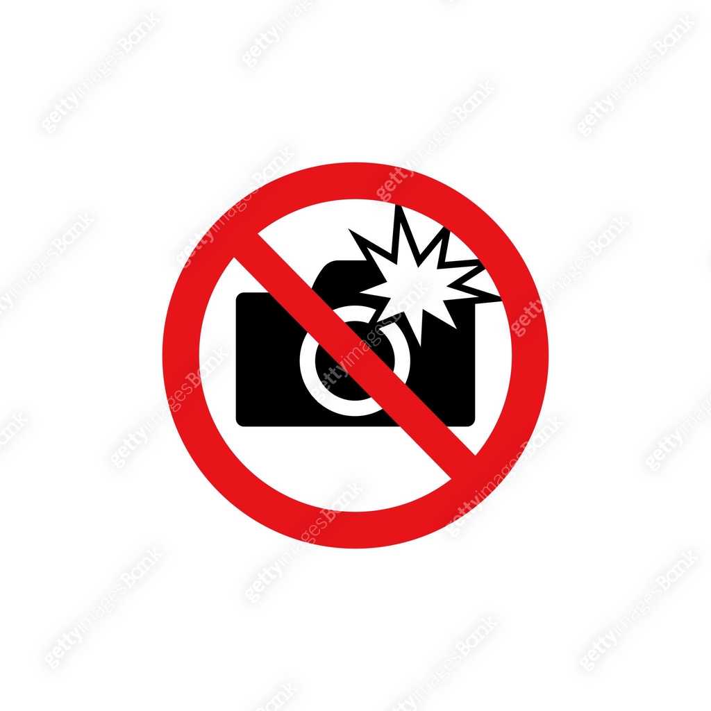 Prohibition sign (pictogram) /Do not use flash photographs 이미지 ...
