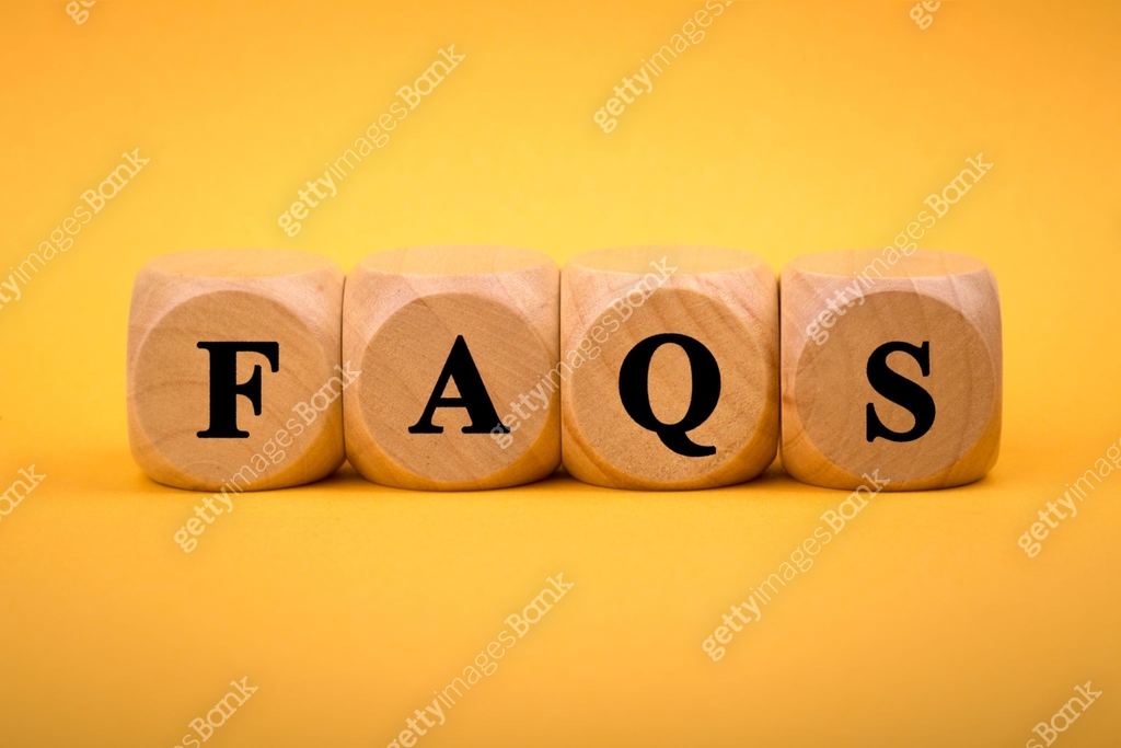 FAQS Text Wooden Blocks isolated 이미지 (1138176509) - 게티이미지뱅크