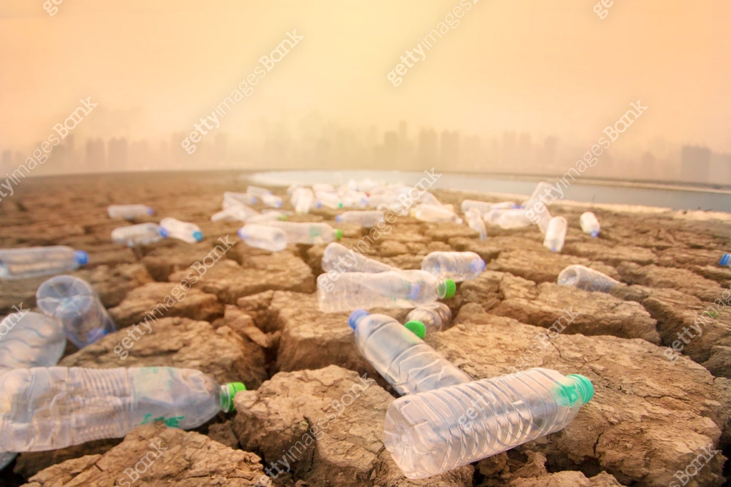 Environment damage of Toxic waste and plastic polluted concept. 이미지 ...