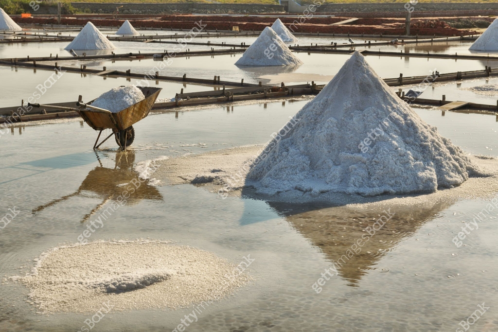 Salt pan 이미지 (1224489840) - 게티이미지뱅크