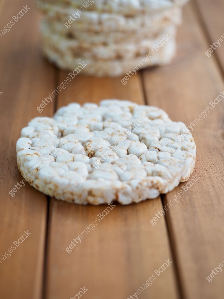 Chinese Rice Puff Pastry Korean traditional food brown rice puff pastry 이미지 (1436304485) - 게티이미지뱅크