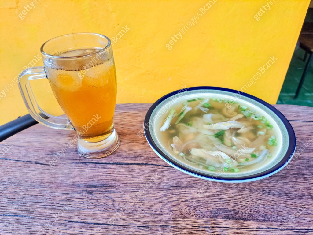 Pho Bo - Rice Noodles Served With Sliced Beef And Medium Rare ...
