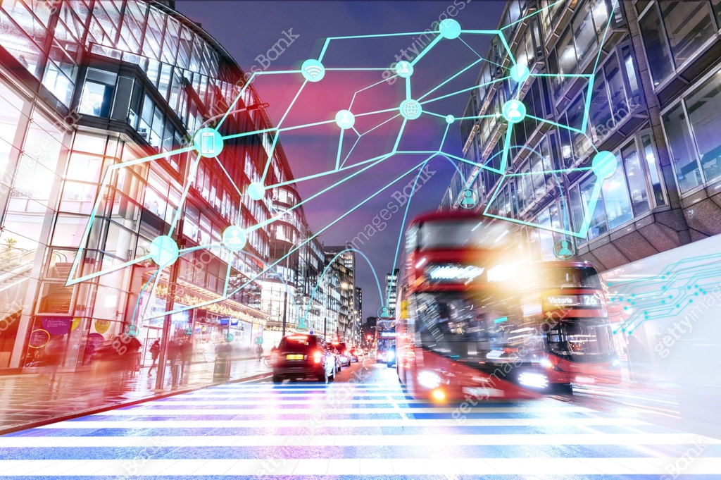 Transportation Connection Smart public transport connections in the city 이미지 (2190265166) - 게티이미지뱅크