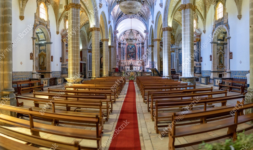 altar inside the church of Our Lady of the Assumption 이미지 (2187932096 ...