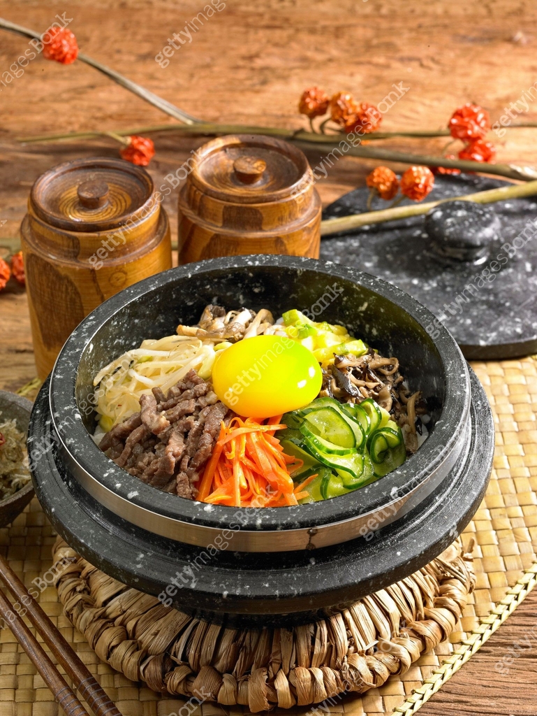돌솥비빔밥 이미지 (a13088648) - 게티이미지뱅크