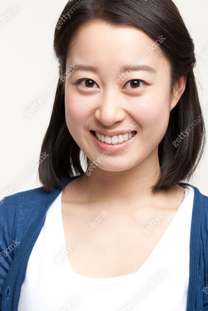 순수한 여인 이미지 (a4085900) - 게티이미지뱅크