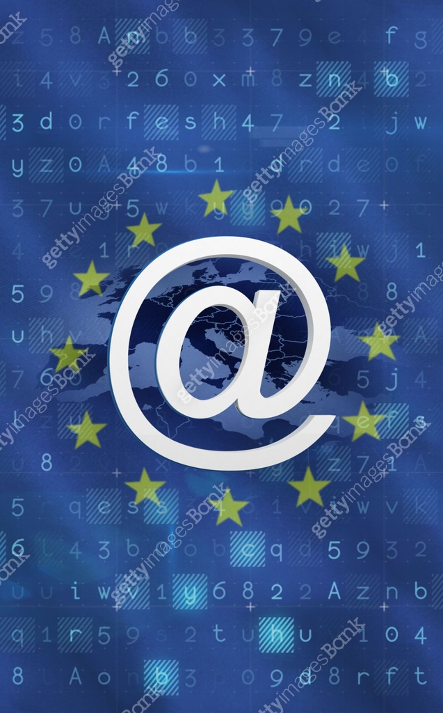 European union flag with binary codes and @ sign 이미지 (1303510025) - 게티이미지뱅크