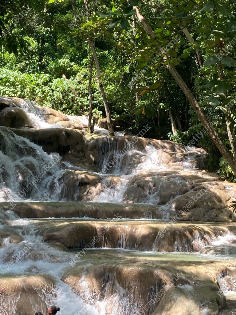 Ocho Rios Rivers Jamaica - Ocho Rios - Dunn’s river falls 이미지 (1418996478) - 게티이미지뱅크