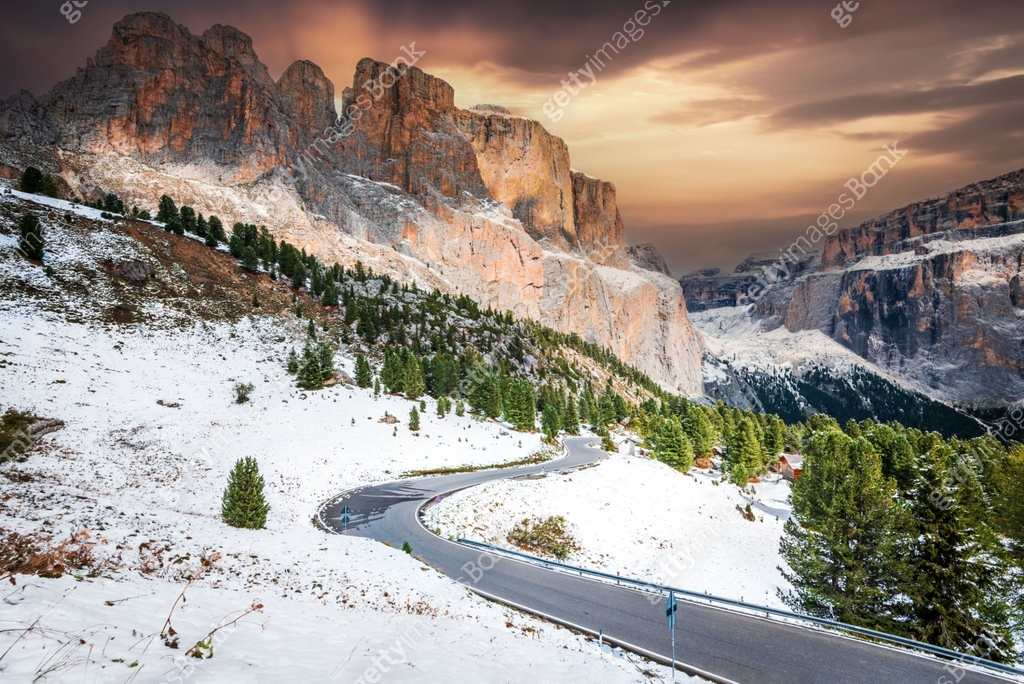 Sella Pass Italy Breathtaking Snowy Sunset Scenics In Dolomite Alps sella-pass-italy-breathtaking-snowy-sunset-scenics-in-dolomite-alps