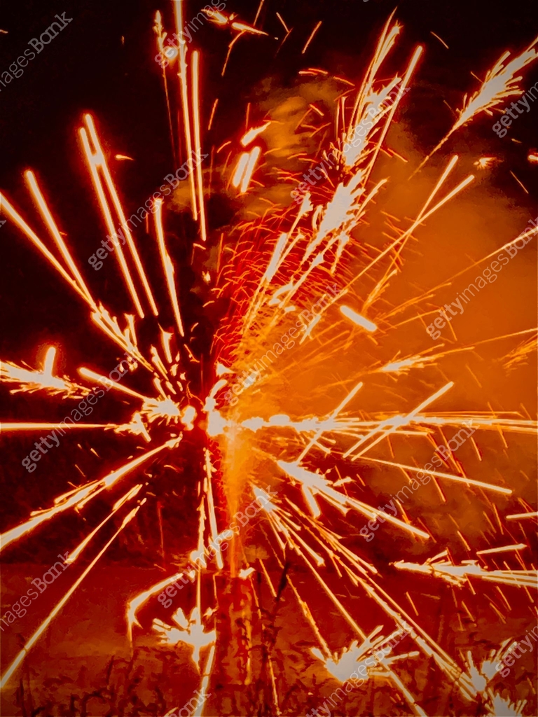 Part of a series 2 Exploding Fire Works 이미지 (1446695284) - 게티이미지뱅크