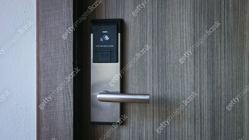 Mastercard Lock System Design Smart card door key lock system in hotel. Hotel electronic lock on ...
