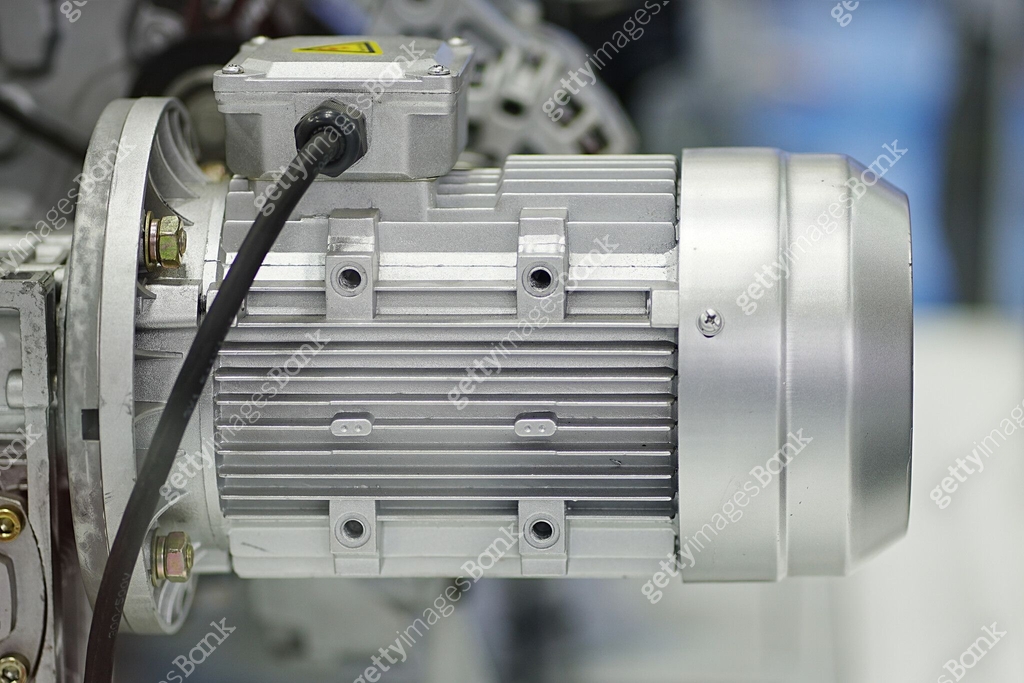 Silver electric motor 이미지 (1851237505) - 게티이미지뱅크