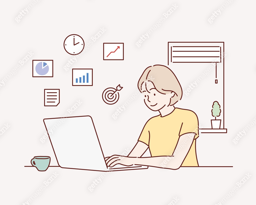 Creative worker using digital devices and programs in project. 이미지 ...