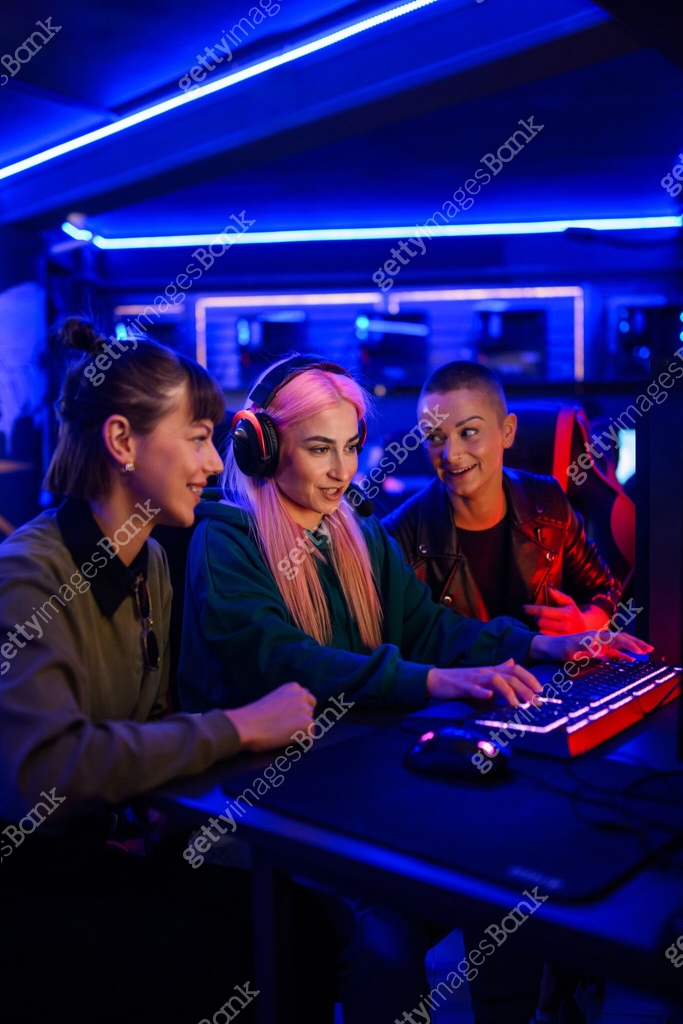 female esports near me female esports near me