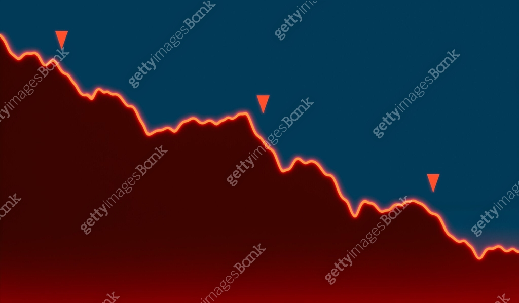 Falling red chart with red arrows. 이미지 (2153036054) 일러스트, 무료 일러스트 - 게티이미지뱅크