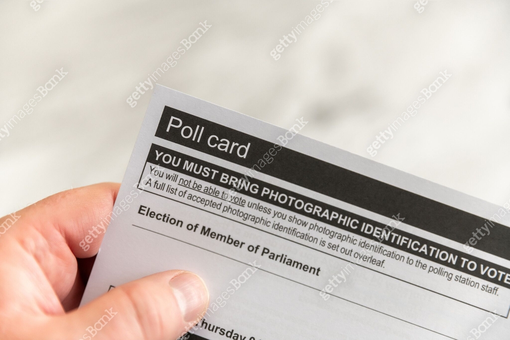 UK Poll Card for General Election Held 이미지 (2157104367) - 게티이미지뱅크