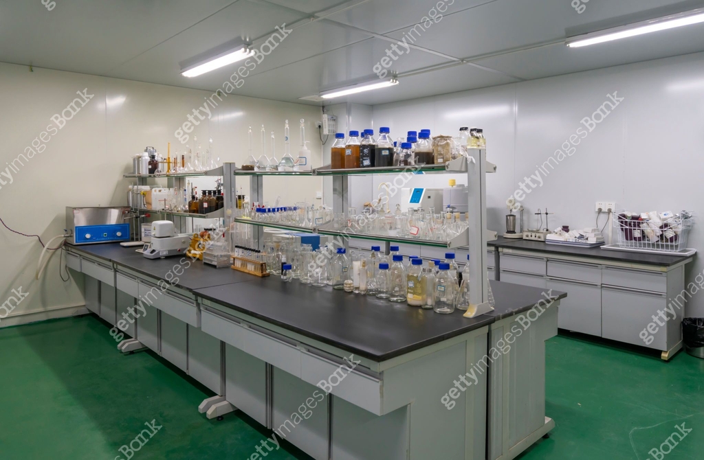 Research and Development Center Chemistry Laboratory 이미지 (2168008534 ...