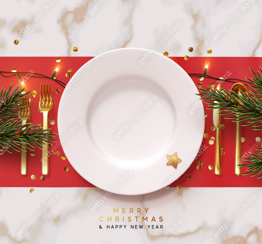 Christmas plate setting with golden cutlery on red background. New Year ...