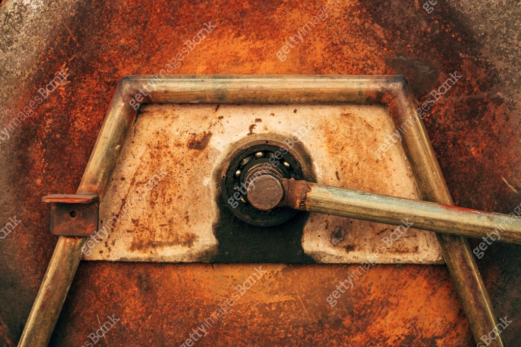 Rust and corrosion on metal object 이미지 (2185364539) - 게티이미지뱅크